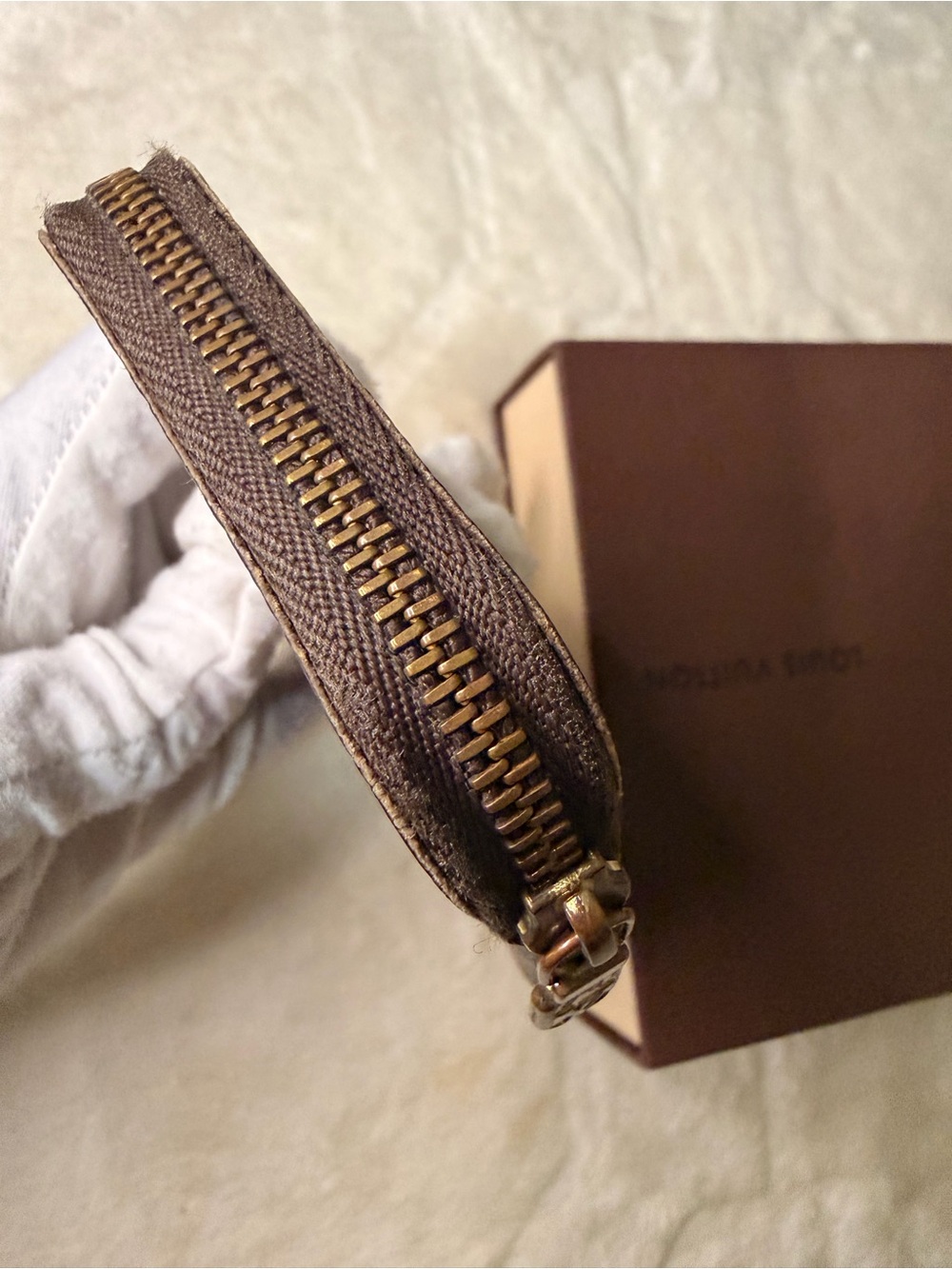 Louis Vuitton RARE Zippy zip around 6 key Cles/ card holder - Picture 6 of 16